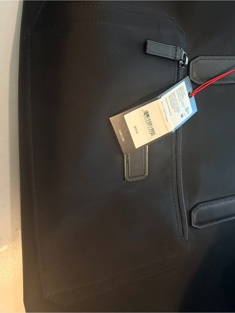 NWT Tumi Black Harrison Duffel with Leather Trim - Picture 2 of 7